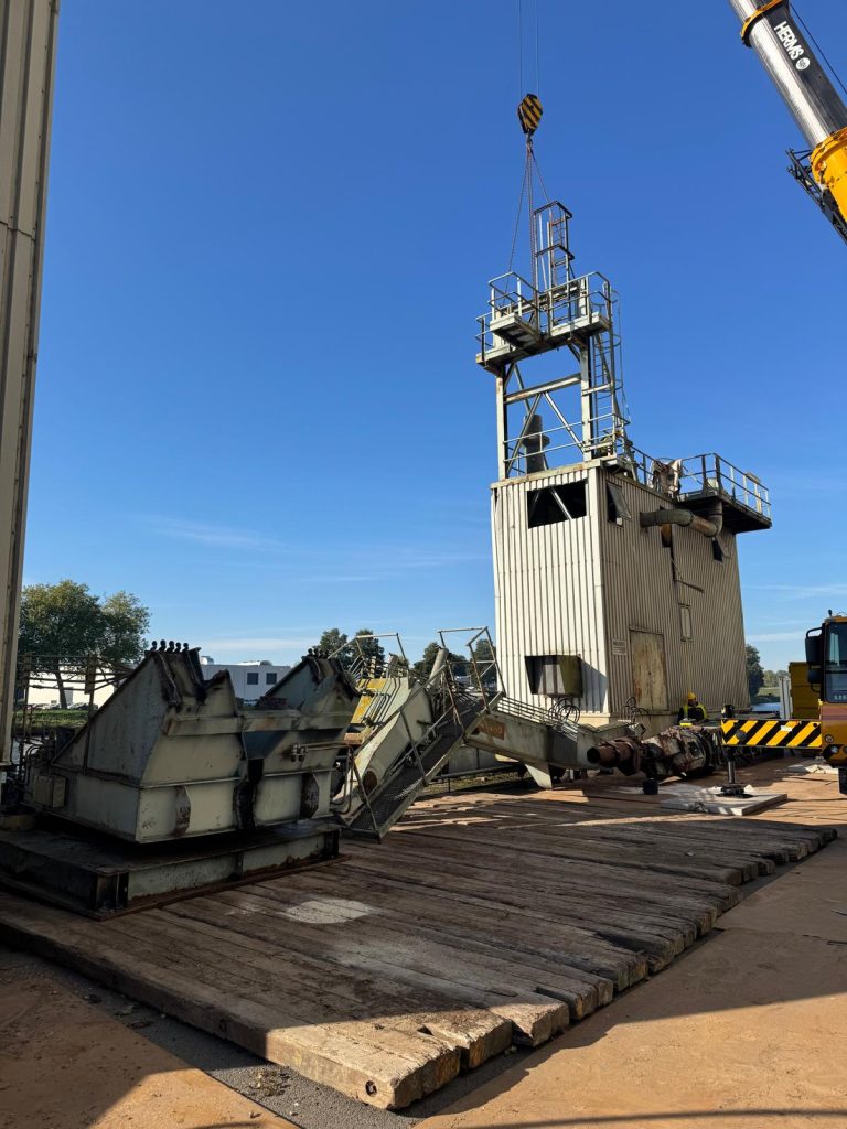 WhatsApp Image 2025-11-18 at 12.57.03 (3)